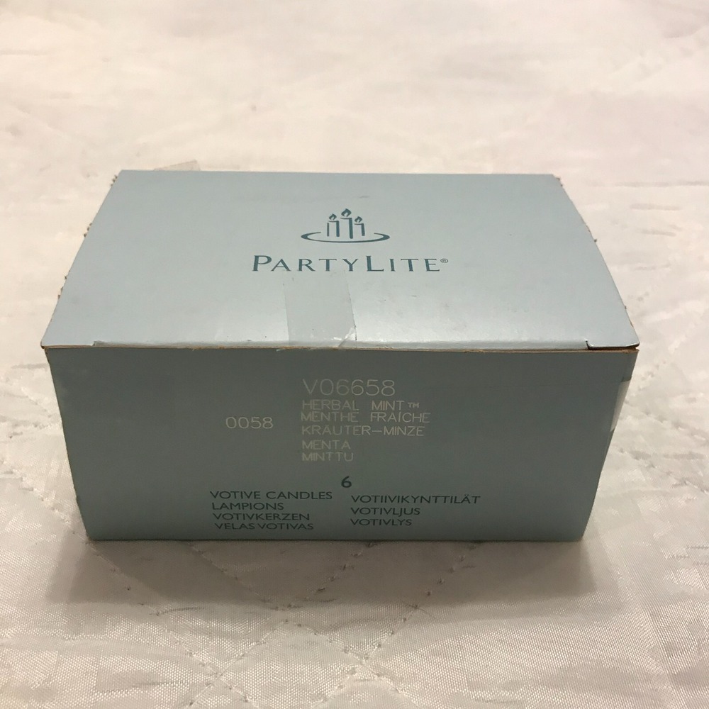 Partylite Box of 6 NOS Herbal Mint Votive Candles‎ V06658